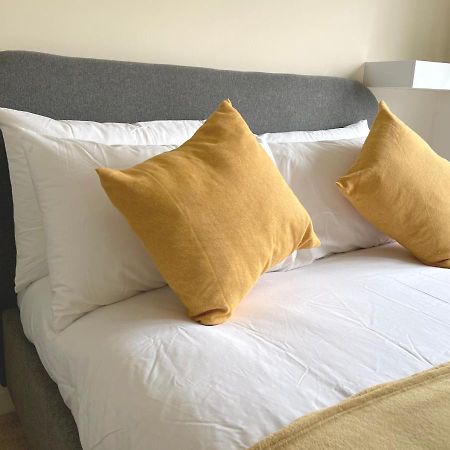 Ashford Holiday Home Sleeps 6 Free Parking Wifi Willesborough Dış mekan fotoğraf