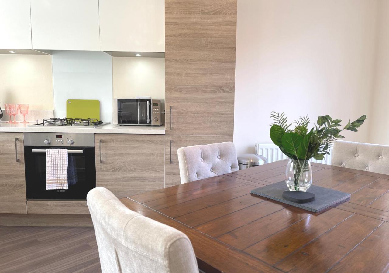 Ashford Holiday Home Sleeps 6 Free Parking Wifi Willesborough Dış mekan fotoğraf