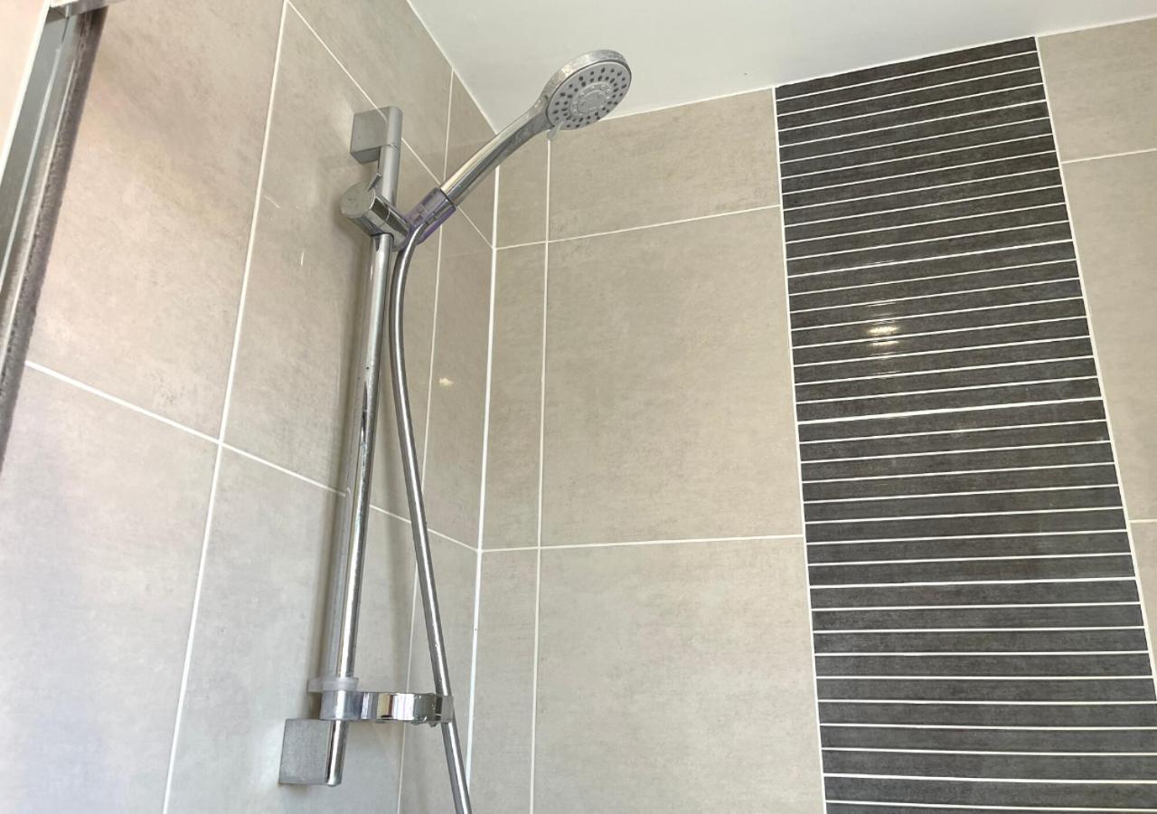Ashford Holiday Home Sleeps 6 Free Parking Wifi Willesborough Dış mekan fotoğraf