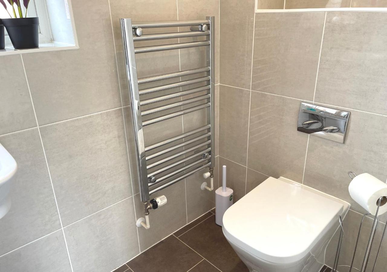 Ashford Holiday Home Sleeps 6 Free Parking Wifi Willesborough Dış mekan fotoğraf